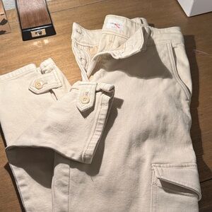 LIKE NEW Wilfred Free Size 0 Tapered Cargo Jeans Cream Color